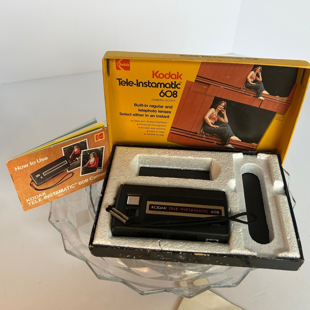 Vintage Kodak Tele‎ Instamatic 608 Camera Outfit Retro Photography Collectible